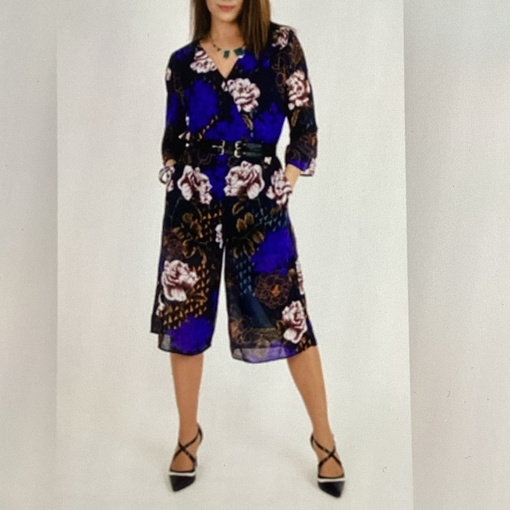 Le Kate Patterned V-Neck Jumpsuit Romper